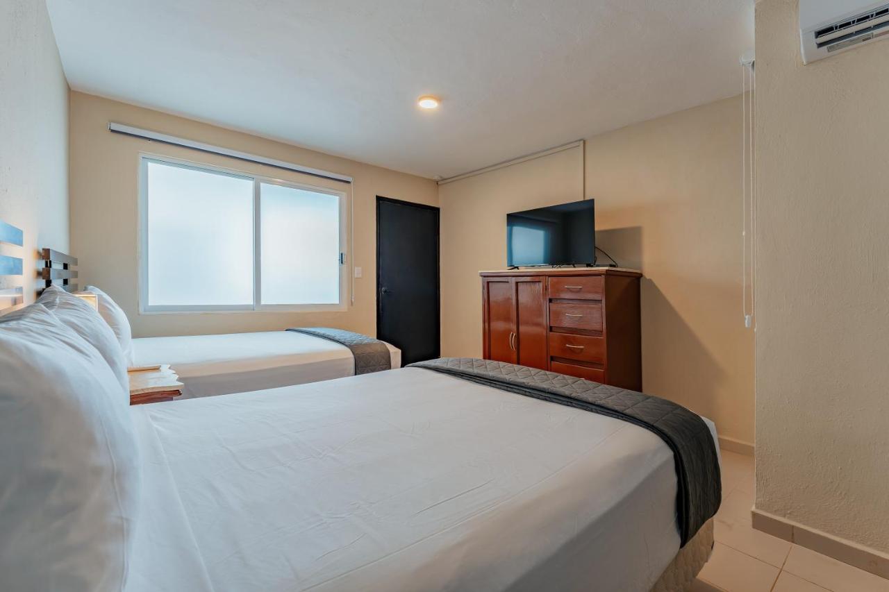 Hotel Brisas 5A Av, Playa Del Carmen Dış mekan fotoğraf