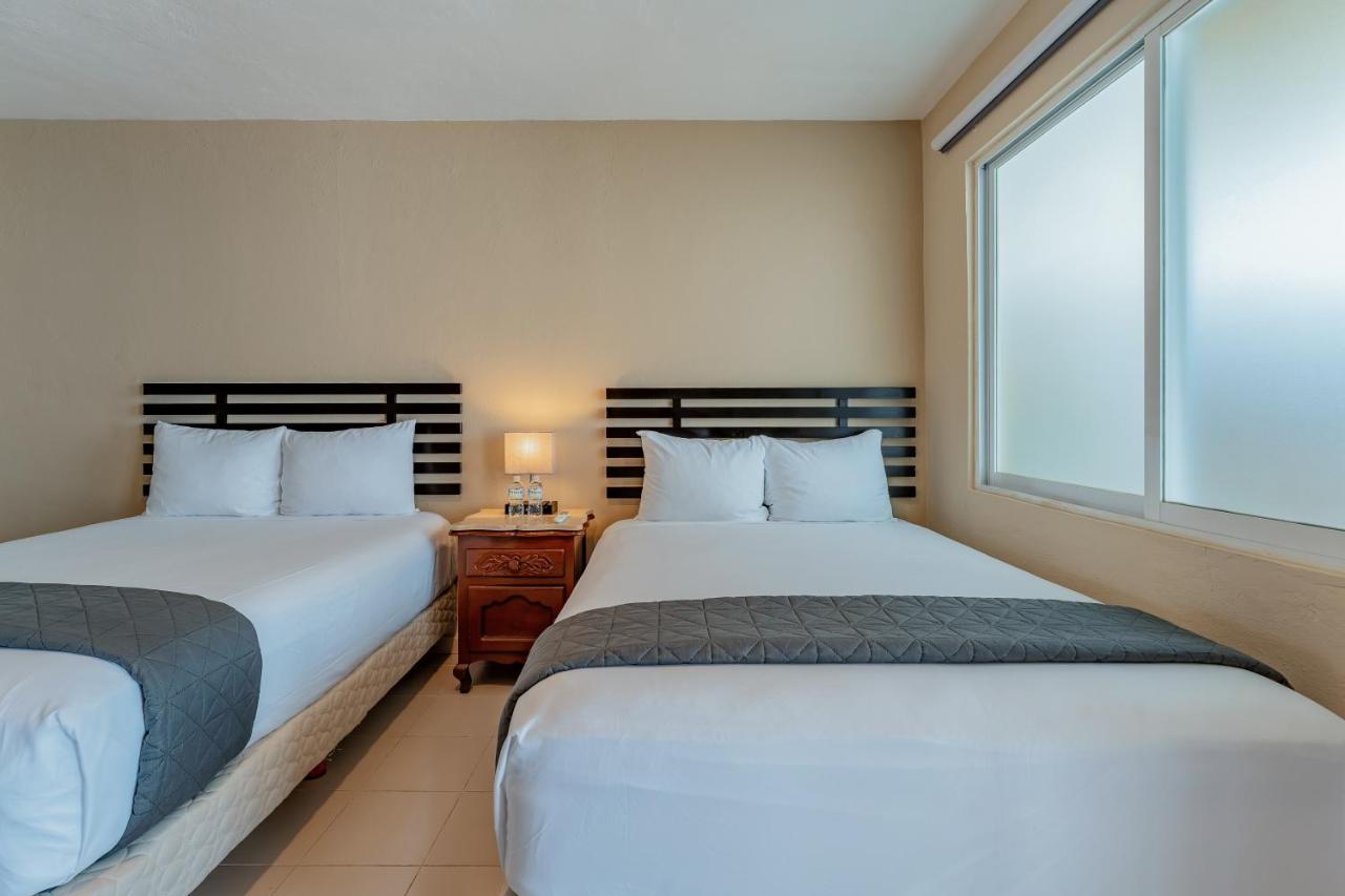 Hotel Brisas 5A Av, Playa Del Carmen Dış mekan fotoğraf