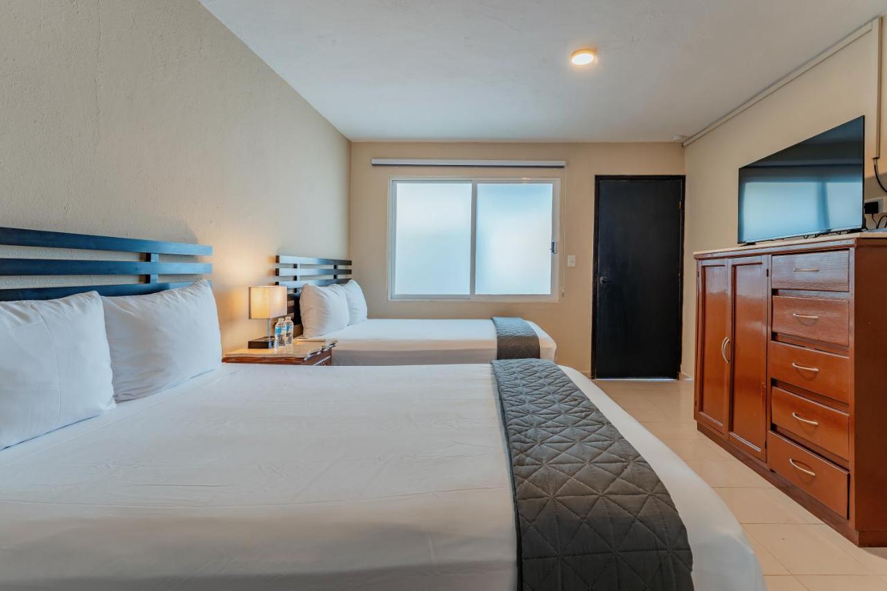 Hotel Brisas 5A Av, Playa Del Carmen Dış mekan fotoğraf