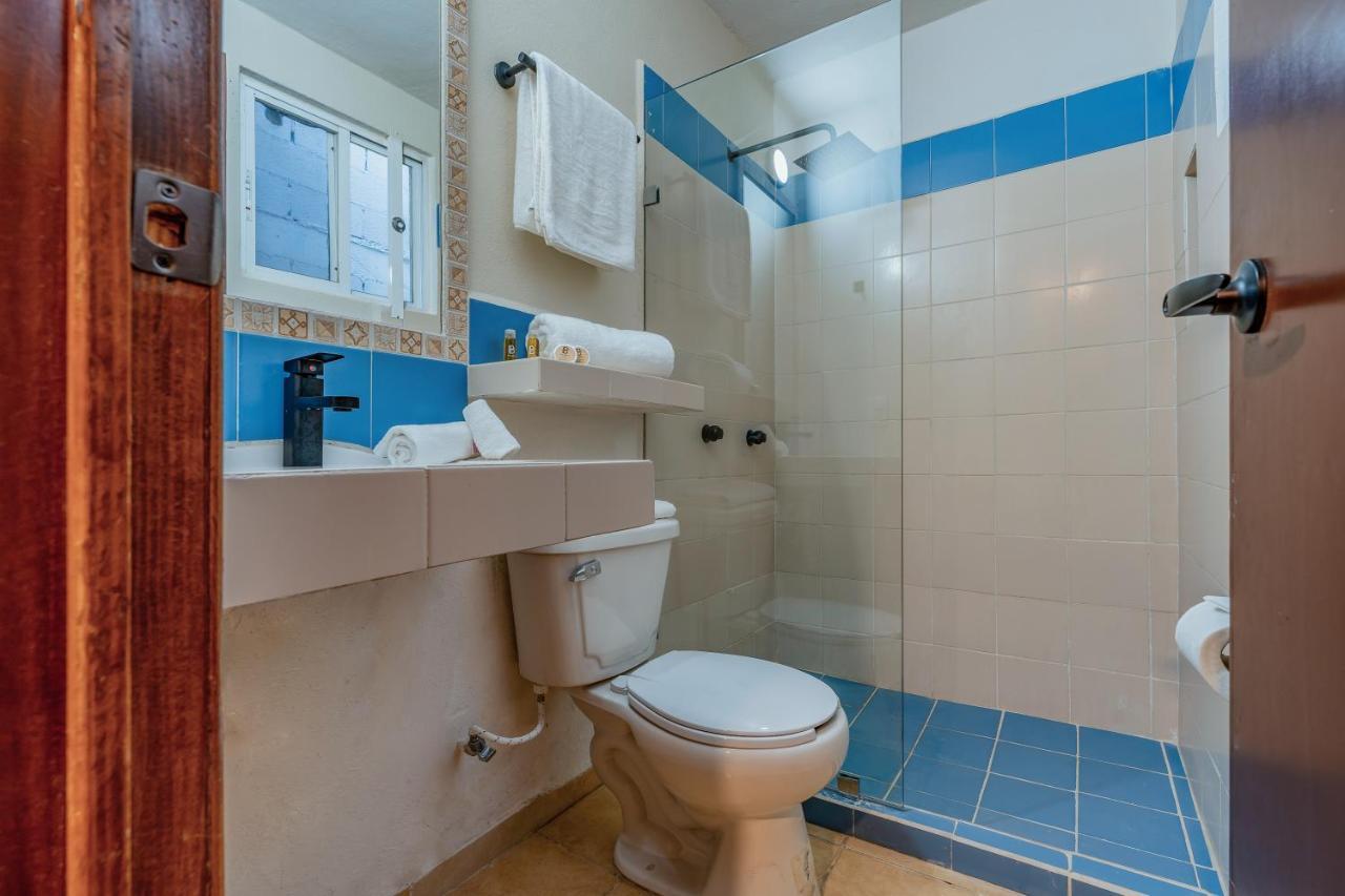 Hotel Brisas 5A Av, Playa Del Carmen Dış mekan fotoğraf