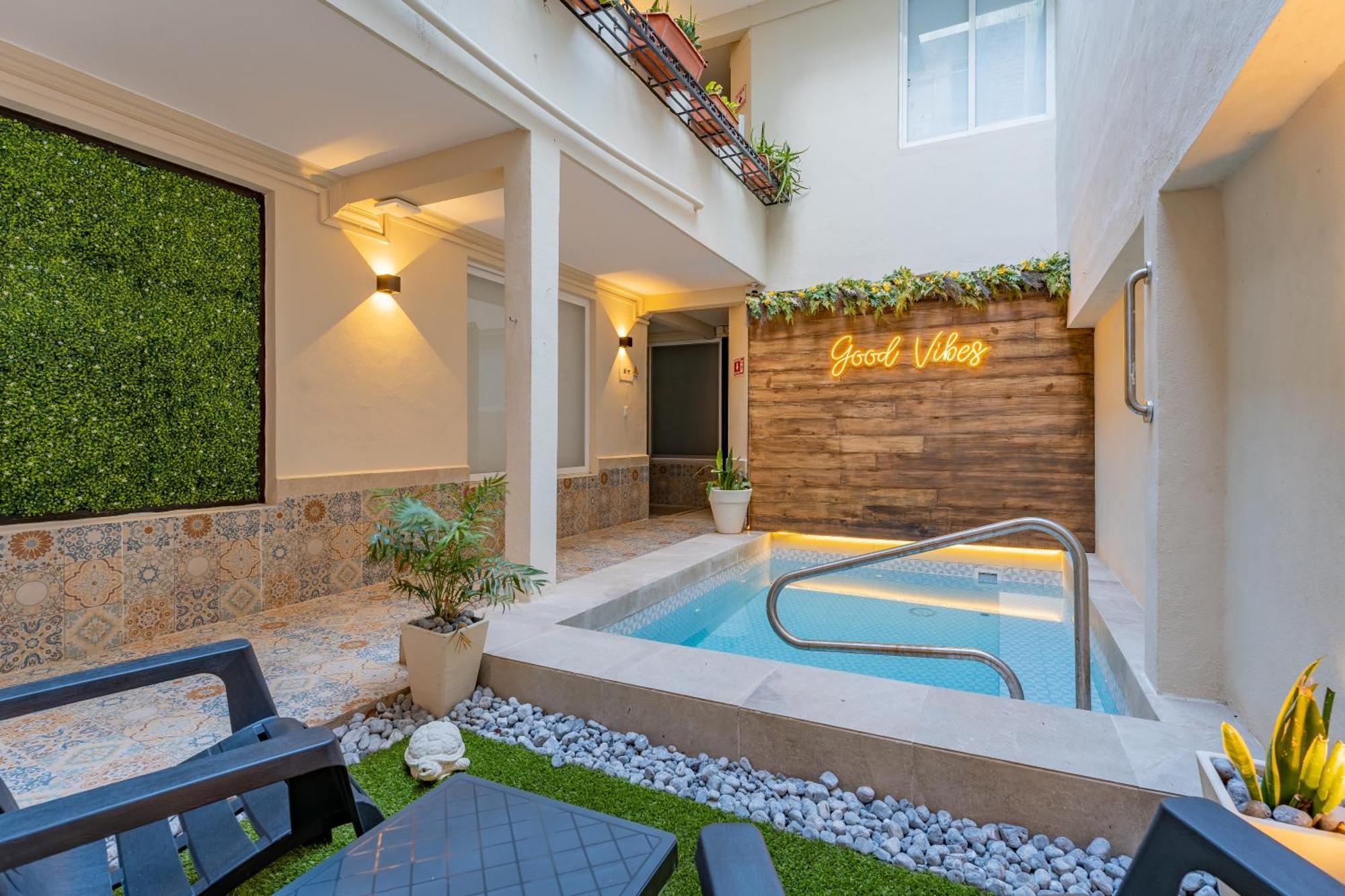 Hotel Brisas 5A Av, Playa Del Carmen Dış mekan fotoğraf