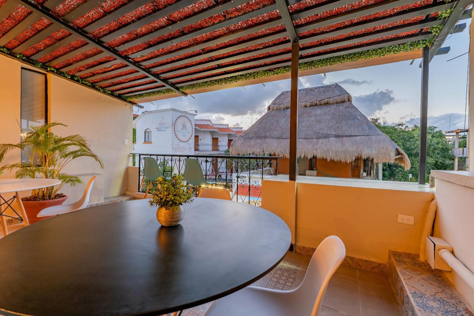 Hotel Brisas 5A Av, Playa Del Carmen Dış mekan fotoğraf